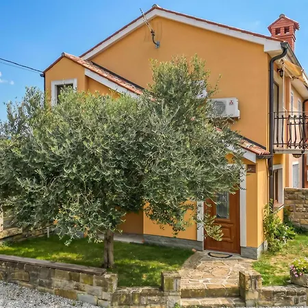 بيت للعطل House In The Vineyards - Happy