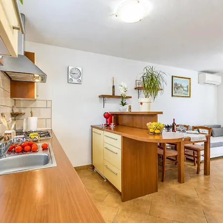 House In The Vineyards - Happy بيت للعطل